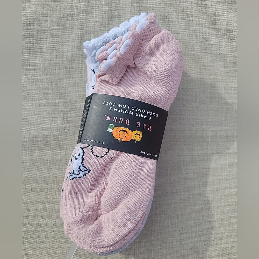Rae Dunn Low Cut Halloween Ghost Socks